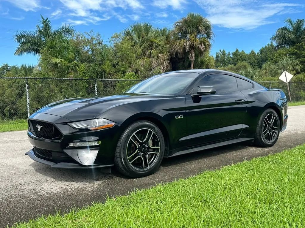 Used 2020 Ford Mustang GT RWD image 7
