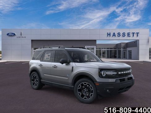 Used 2025 Ford Bronco Sport Outer Banks w/ Outer Banks Tech Package+ AWD/4WD image 8