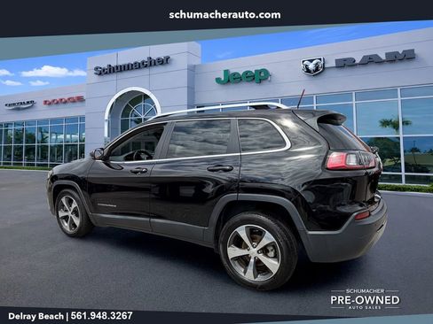 Used 2019 Jeep Cherokee Limited FWD image 5