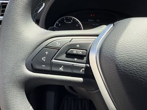 Certified 2025 INFINITI QX50 Luxe image 17