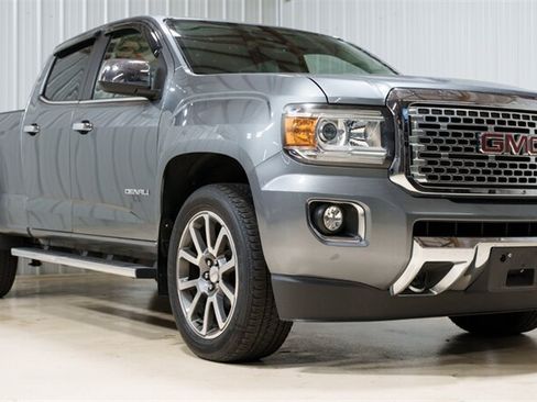 Used 2019 GMC Canyon Denali AWD/4WD image 1