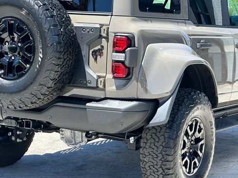 New 2026 Ford Bronco Raptor w/ Interior Carbon Fiber Pack AWD/4WD image 7