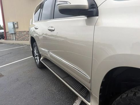 Used 2015 Lexus GX 460 w/ Premium Package AWD/4WD image 81