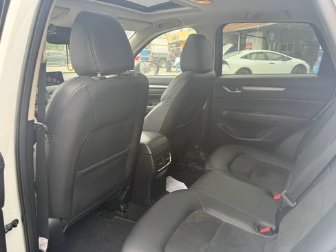 Used 2018 MAZDA CX-5 Touring w/ Preferred Equipment Package FWD image 9