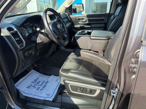 Used 2022 RAM 1500 Laramie AWD/4WD image 4