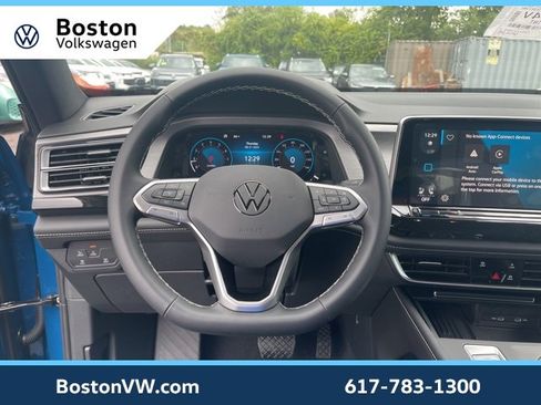 New 2025 Volkswagen Atlas Cross Sport SE image 15