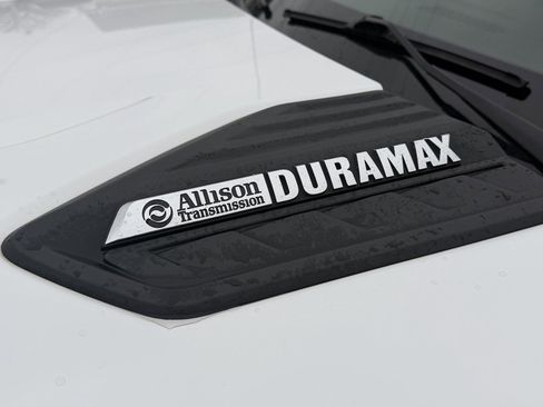 Used 2024 Chevrolet Silverado 3500 LT w/ Safety Package image 21