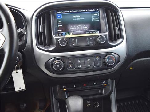 Used 2022 Chevrolet Colorado LT w/ Fleet Safety Package image 13