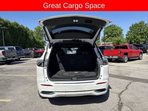 Used 2024 Buick Enclave Avenir AWD/4WD image 27