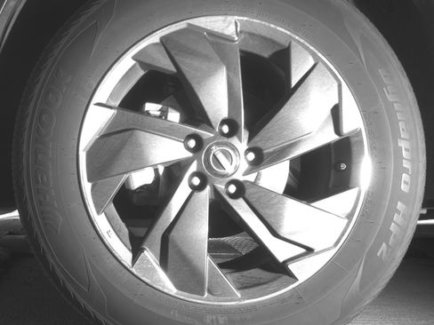 Used 2025 Nissan Rogue SV image 12