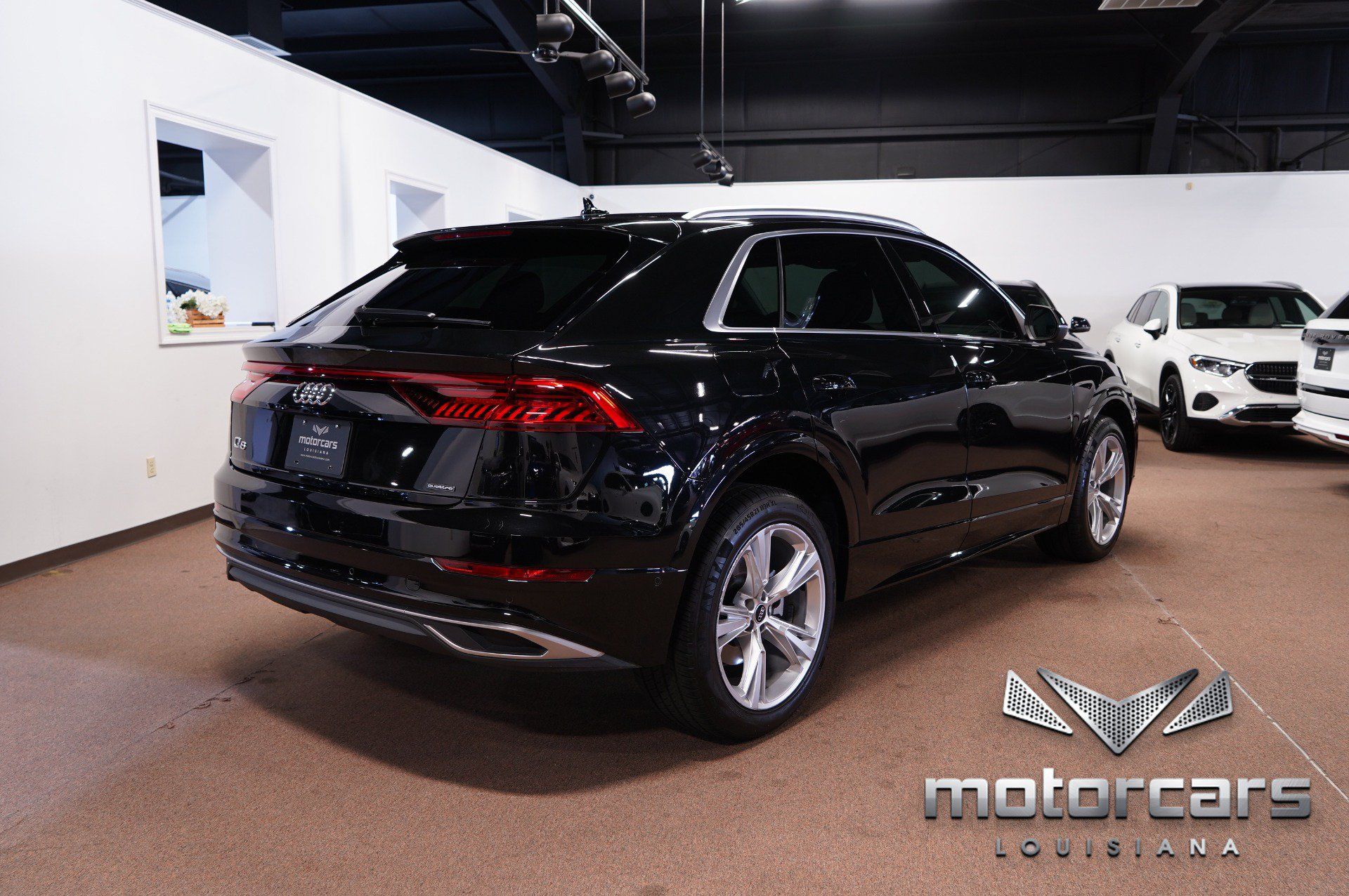Used 2022 Audi Q8 Premium AWD/4WD image 7