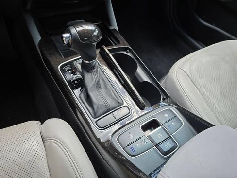 Used 2015 Kia Cadenza Limited FWD image 24