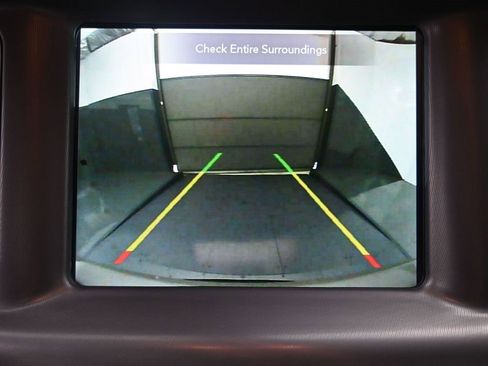 Used 2023 Dodge Charger SXT image 17