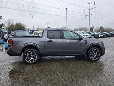 New 2026 Ford Maverick Lariat w/ 4K Tow Package image 4