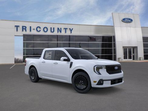 New 2026 Ford Maverick Lobo AWD/4WD image 7