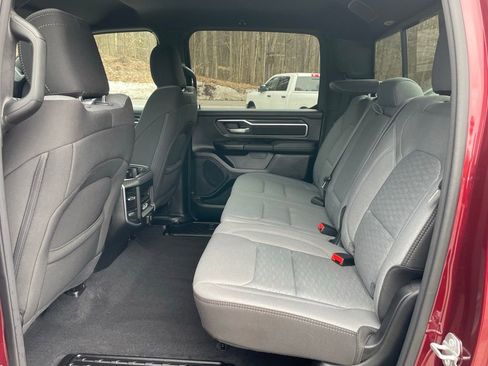 Used 2025 RAM 1500 Big Horn AWD/4WD image 17