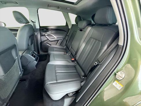 Certified 2025 Audi Q5 Premium Plus w/ Premium Plus AWD/4WD image 21