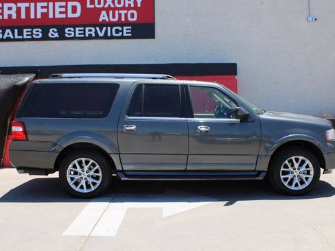 Used 2017 Ford Expedition EL Limited image 1