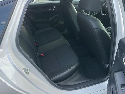 Used 2025 Honda Civic Sport image 10