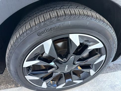 Used 2025 Kia Sorento EX w/ Panoramic Sunroof Package image 13