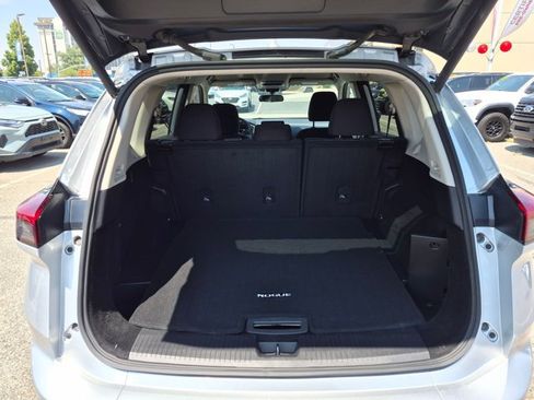 Certified 2024 Nissan Rogue SV AWD/4WD image 26