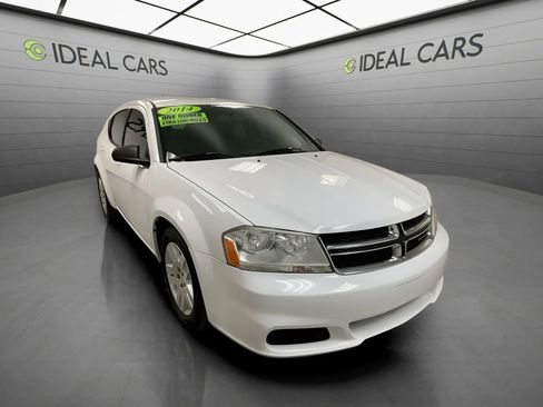 Used 2014 Dodge Avenger SE FWD image 3