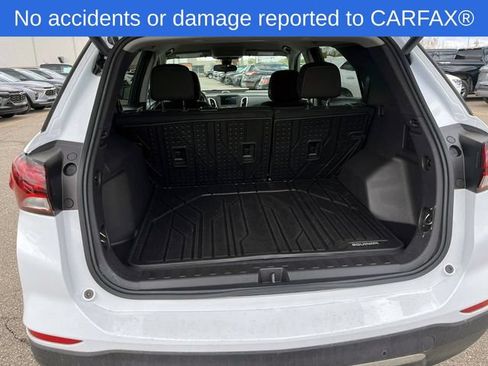 Certified 2024 Chevrolet Equinox LT w/ LPO, Floor Liner Package FWD image 13
