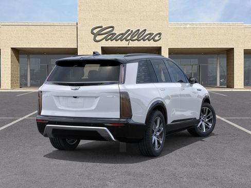 New 2026 Cadillac Vistiq Sport w/ LPO, Floor Liner Package AWD/4WD image 4