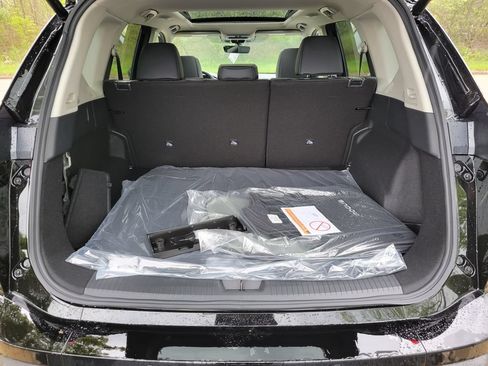 New 2026 Nissan Rogue Dark Armor AWD/4WD image 13