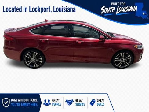 Used 2019 Ford Fusion Titanium AWD/4WD image 5