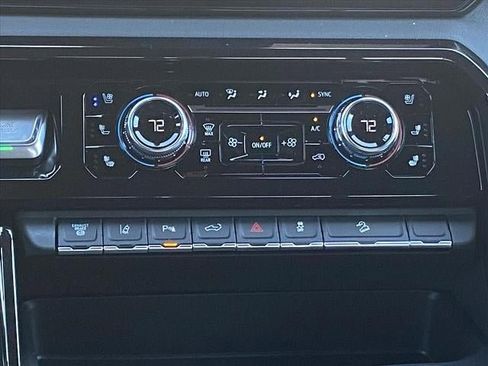 New 2026 GMC Sierra 2500 AT4 w/ AT4 Premium Plus Package image 15