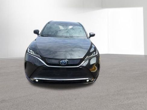Used 2023 Toyota Venza Nightshade AWD/4WD image 25