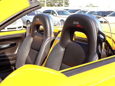 Used 2003 Chevrolet SSR w/ Preferred Equipment Group image 28