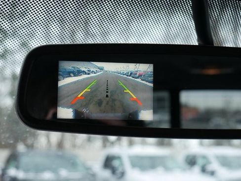 Used 2013 Ford F150 XLT w/ Luxury Equipment Group image 3