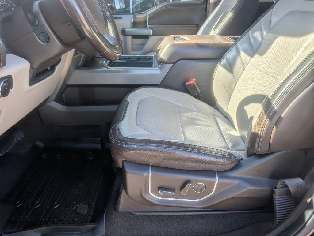 Used 2018 Ford F350 Limited AWD/4WD image 15