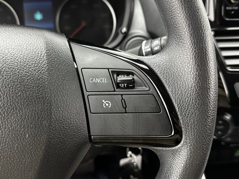 Used 2023 Mitsubishi Eclipse Cross ES image 17