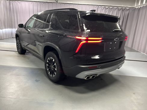 Used 2024 Chevrolet Traverse Z71 w/ LPO, Floor Liner Package AWD/4WD image 5