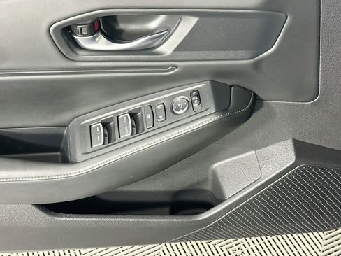 Used 2025 Honda Accord Sport image 14