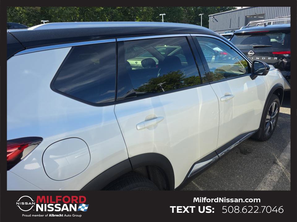 Certified 2023 Nissan Rogue SL w/ SL Premium Package AWD/4WD image 2