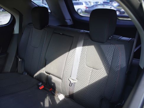 Used 2014 Chevrolet Equinox LS image 10