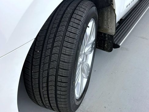 Used 2024 Ford Expedition Max Platinum AWD/4WD image 27