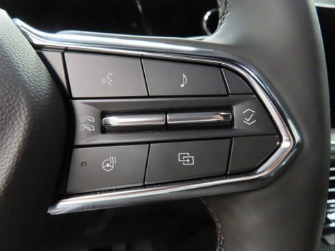 Used 2025 Chevrolet Suburban Premier image 60