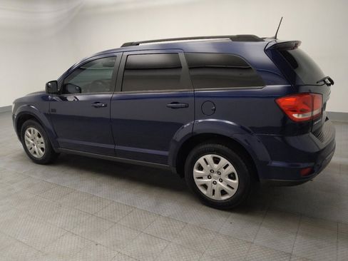 Used 2019 Dodge Journey SE w/ Premium Group image 3