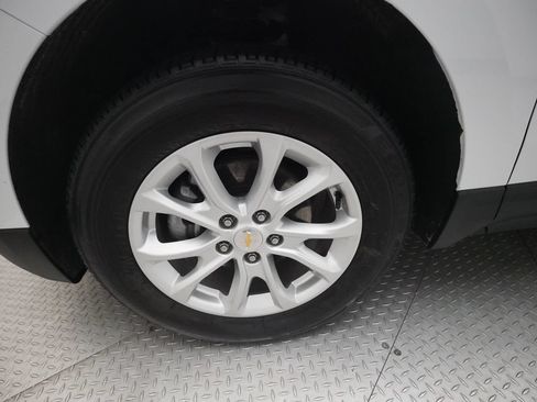 Used 2018 Chevrolet Equinox LT AWD/4WD image 27