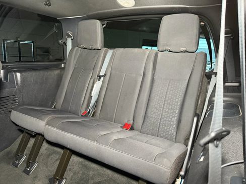 Used 2017 Ford Expedition XLT AWD/4WD image 37