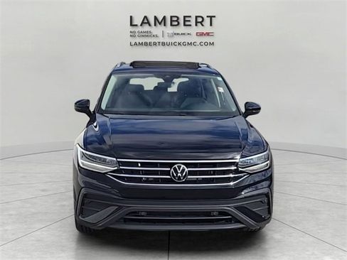 Used 2022 Volkswagen Tiguan SE image 8