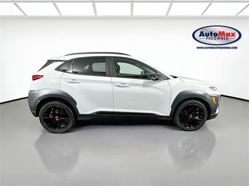 Used 2021 Hyundai Kona Night image 9
