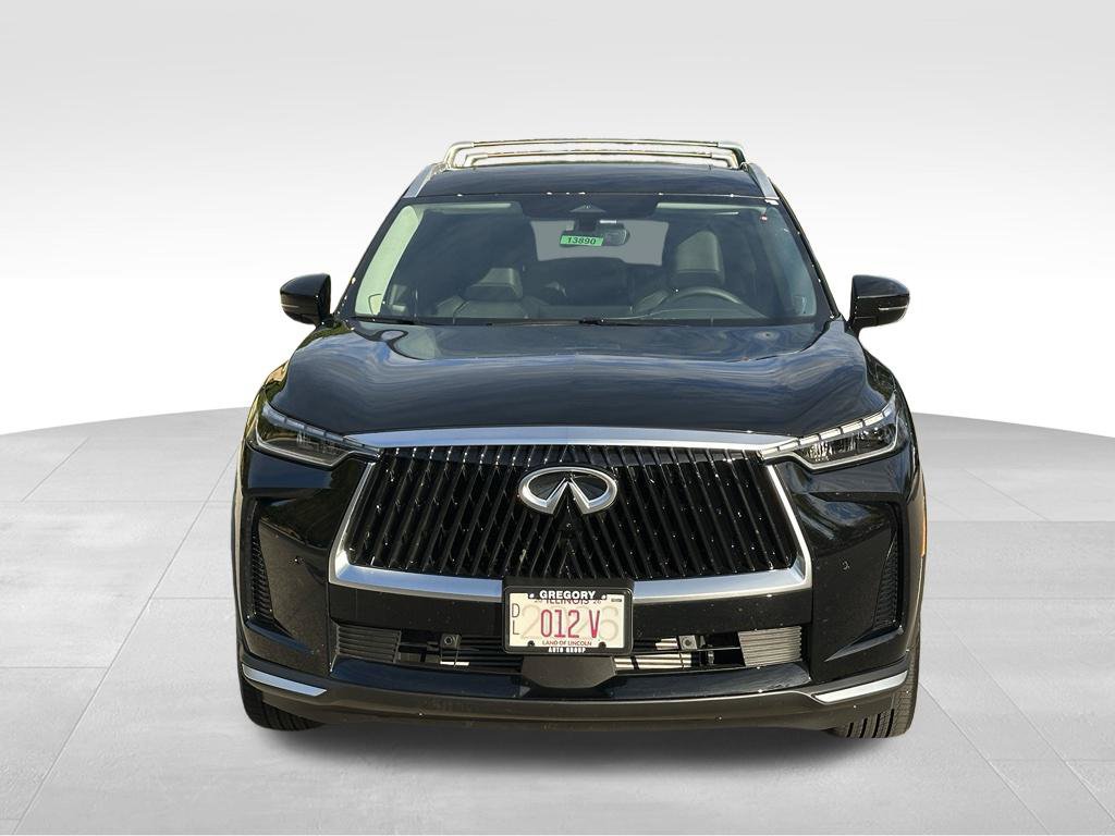Certified 2027 INFINITI QX60 Luxe w/ Family Package AWD/4WD image 4