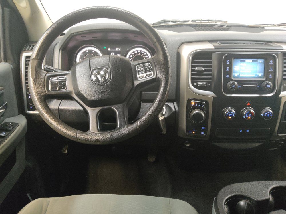Used 2017 RAM 1500 Classic SLT AWD/4WD image 22