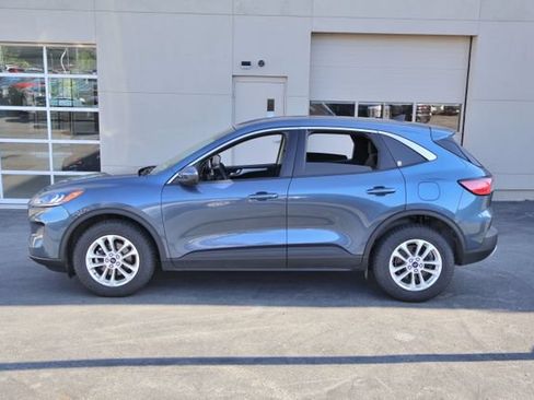 Used 2020 Ford Escape SE AWD/4WD image 3